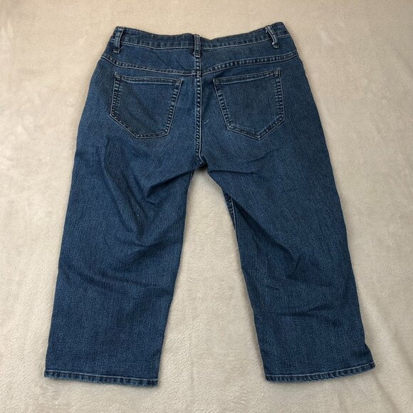 Lee Riders Women's Capri Jeans Size 6M Blue Denim Relaxed Casual Classic Y2K - Picture 12 of 12